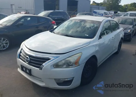 2015 Nissan Altima 2.5 S from USA, damaged, VIN 1N4AL3AP7FN307255